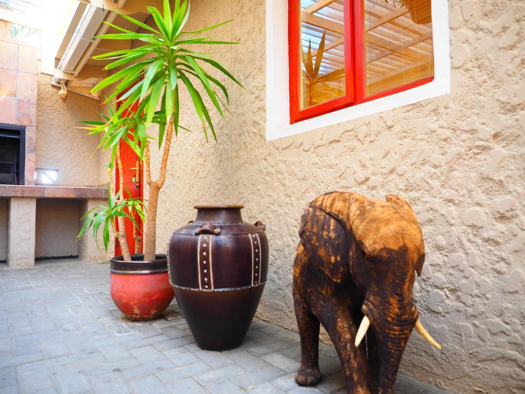 Meerkat Guesthouse Swakopmund Eksteriør billede